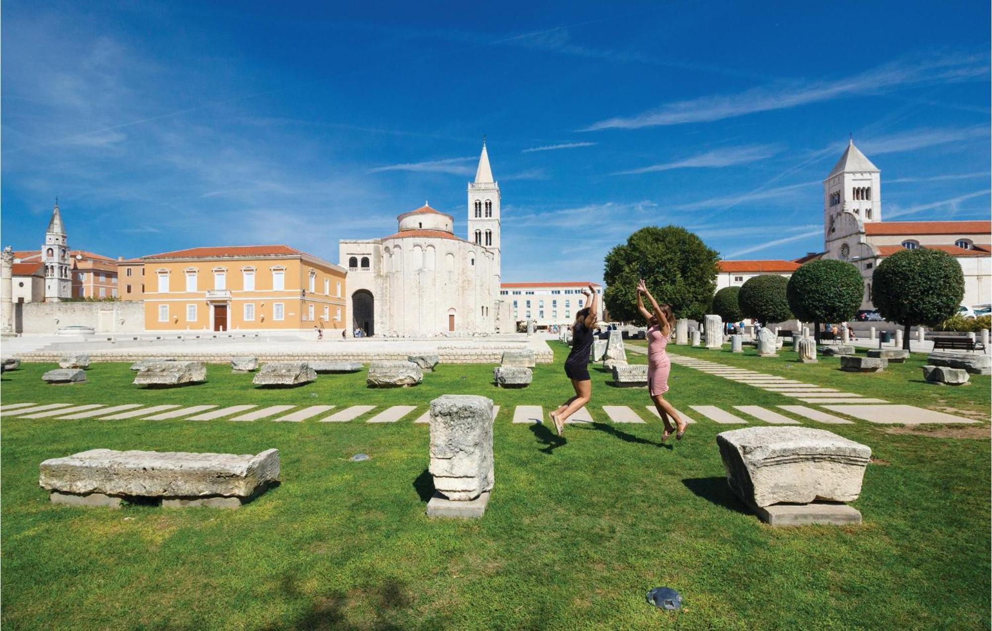 Lovely Apartment In Zadar With Wifi Exterior foto